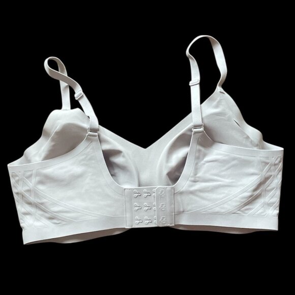 NWOT Honeylove Crossover Bra 38B/C White Adjustable Straps Hook & Eye Closure Co - Picture 2 of 6